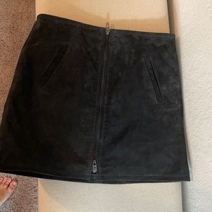 blank NYC suede skirt⭐️